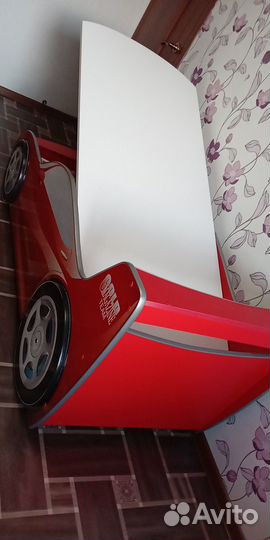 Кровать-машина