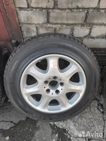 Колеса на mercedes220 бронированные