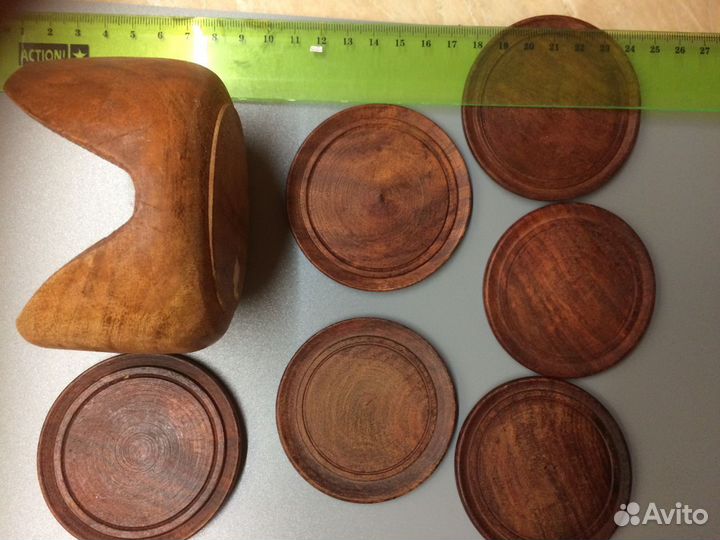 Подставка под бокал стакан - красное дерево