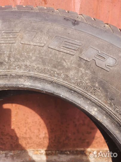 Bridgestone Dueler H/T D687 235/60 R16