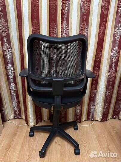 Компьютерный стул кресло