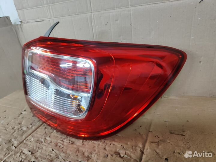 Фонарь правый Logan 2 c 14г.в целый оригинал б.у