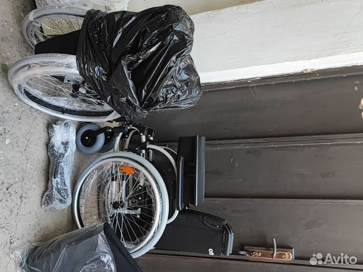 Инвалидная коляска