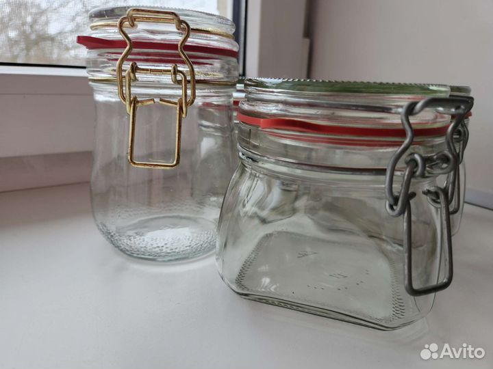 Банка для хранения с бугельным замком