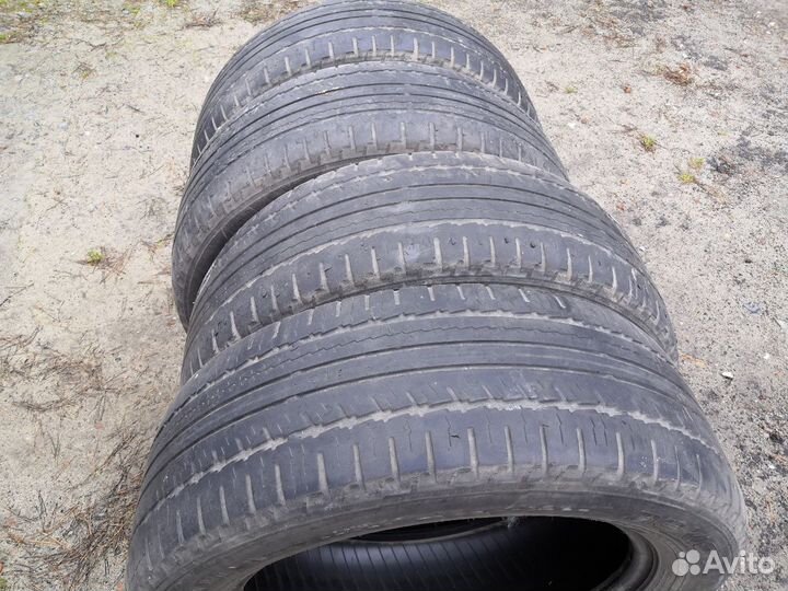 Nokian Tyres Hakka H 215/60 R17