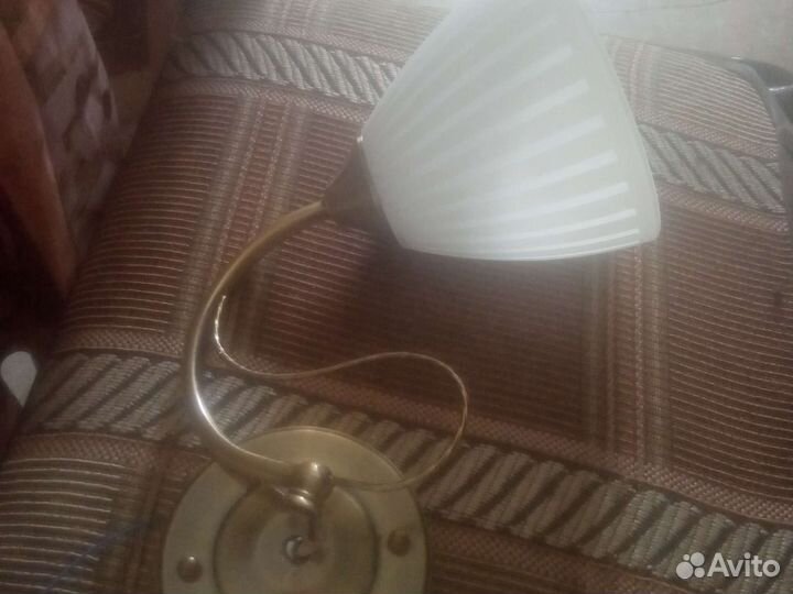 Настенный светильник бра