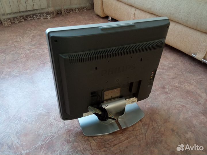 Телевизор Philips б/у