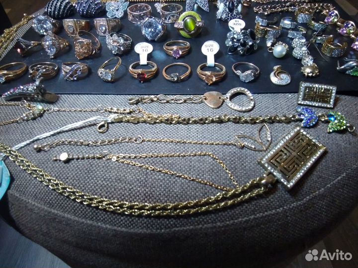 Ювелирные изделия (бижутерия kristi)