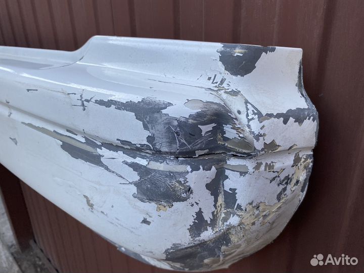 Бампер задний