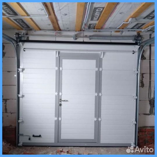 Гаражные секционные ворота DoorHan