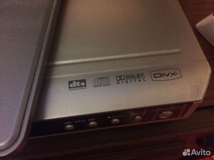 Продаю DVD проигрыватель