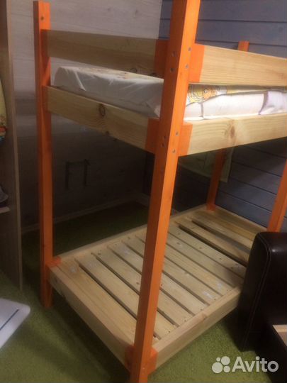 Кровать двухярусная