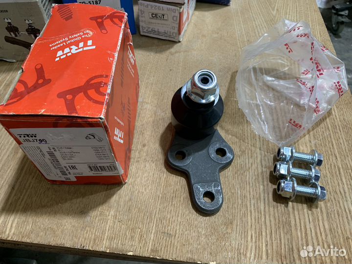 Шаровая опора ford focus 2