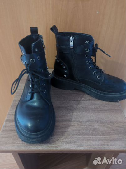 Ботинки для девочки