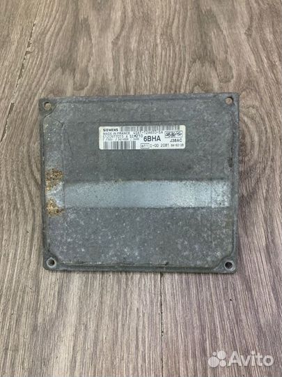 Блок управления двигателем Ford Fiesta fuja