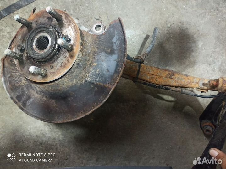 Ступица кулак передняя Honda CR-V, RD1