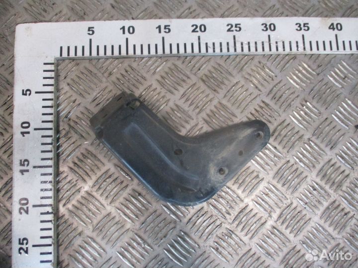 Кронштейн подножки Mercedes-Benz A9606601615