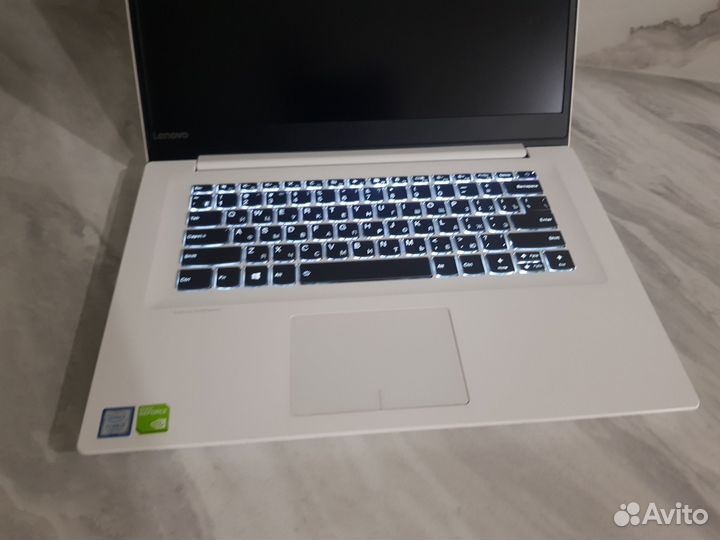 Свежий, мощный i5 8гб DDR4 SSD IPS nvidia 940mx