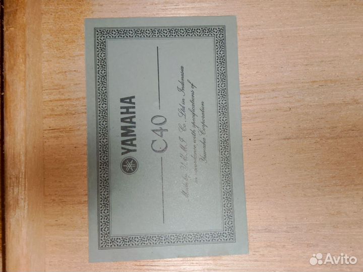 Гитара yamaha c40