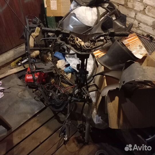 Stels skif пластик, запчасти на скутер