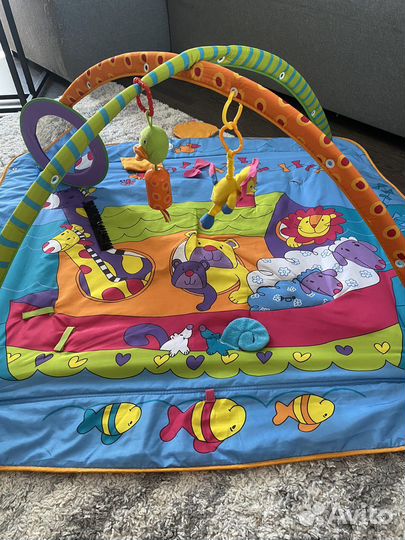 Детский развивающий коврик tiny love