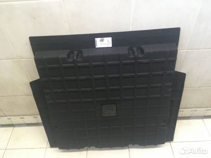 Пол багажника X1 E84 2009