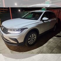 Volkswagen Tiguan 2.0 AMT, 2020, 87 000 км, с пробегом, цена 3 600 000 руб.