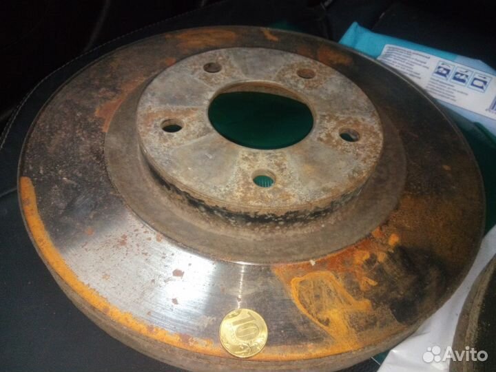 Тормозные диски передние Nissan Qashqai J10 2шт бу