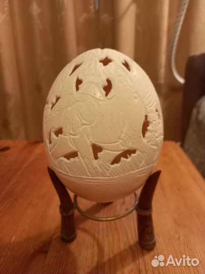 Африканский сувенир Яйца страуса резные