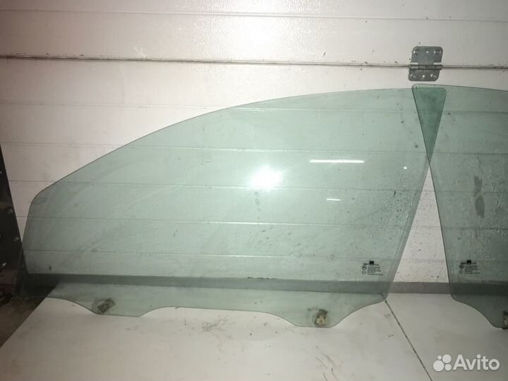 Стекло боковое переднее левое Chevrolet Aveo T250