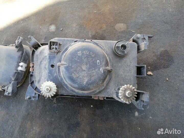 Фара Volkswagen Passat b3