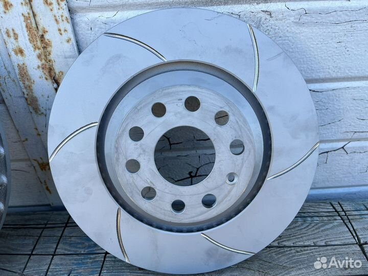 Диски тормозные golf7 R Passat 8 R Arteon R