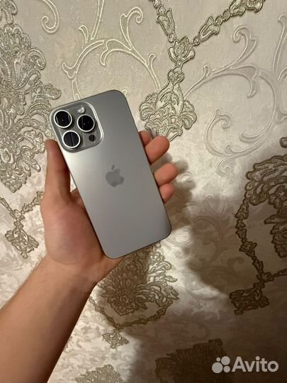 iPhone 15 Pro Max, 256 ГБ