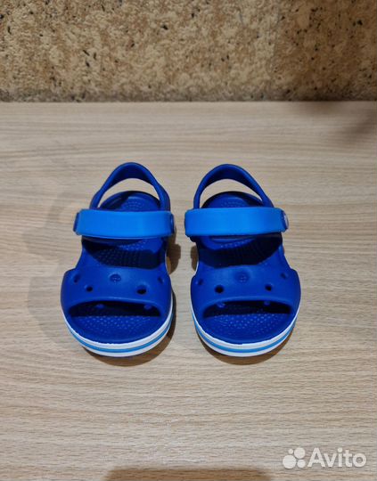 Сандалии Crocs детские