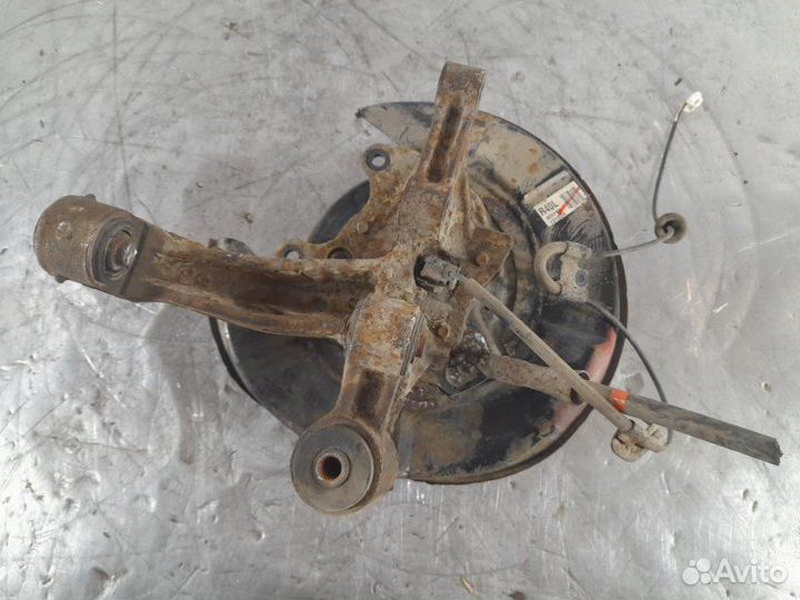 Кулак поворотный задний левый Toyota Camry 50 55