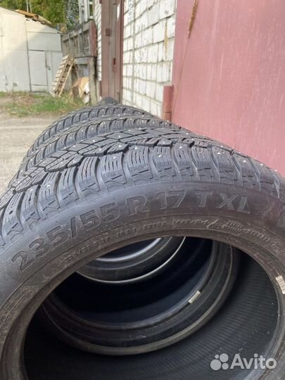 Continental IceContact 2 235/55 R17