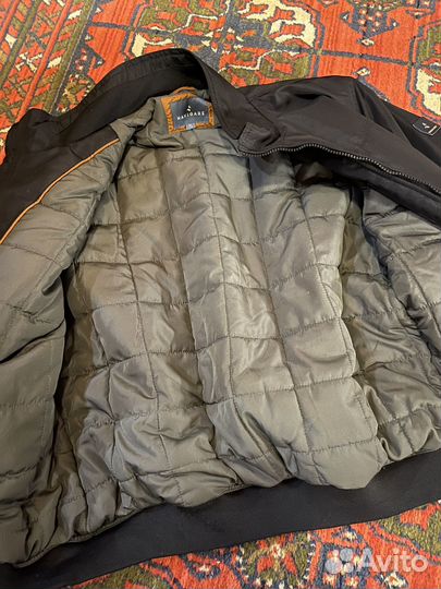 Куртка бомбер