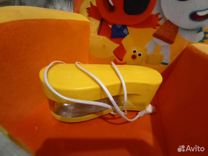 Лампа для сушки ногтей