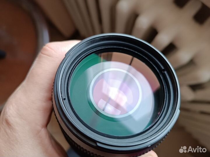 Объектив Tamron 70-300mm F/4-5.6 Di LD Macro Canon