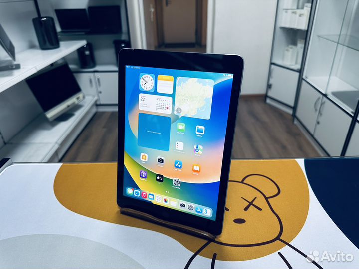 iPad 6 WiFi Cellular 32gb, Ростест (1375)