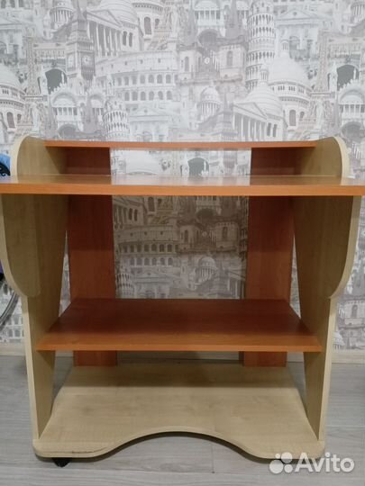 Продам письменный стол