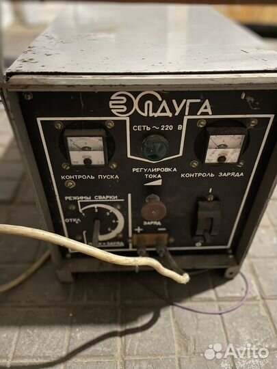 Устройство Зарядно-пусковоесварочное узпс-П-12-10