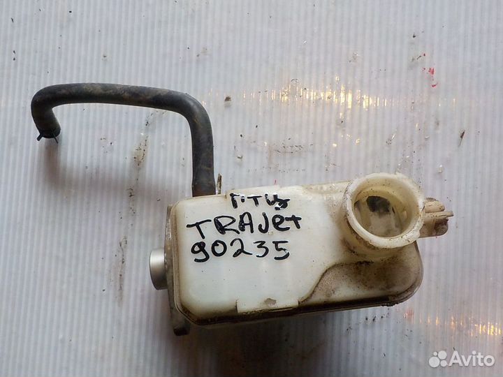 Главный тормозной цилиндр Hyundai Trajet