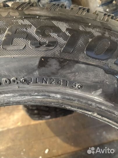 Bridgestone Blizzak Spike-01 235/60 R18 107