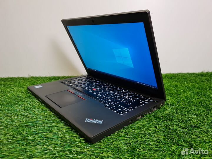 Ноутбук Lenovo x260/i5/8gb/ssd240