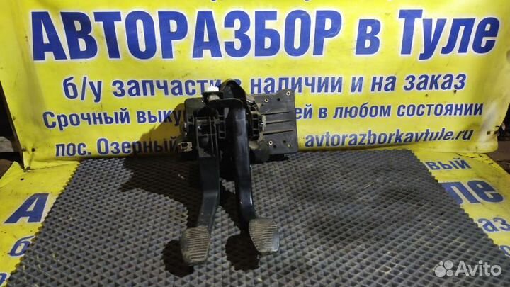 Педальный узел Fiat Doblo