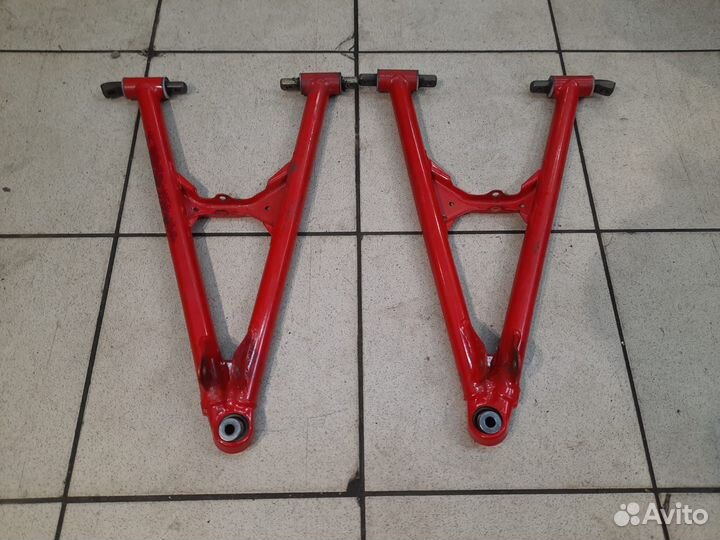 Нижние рычаги Polaris indy 600