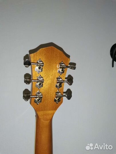 Акустическая гитара fender