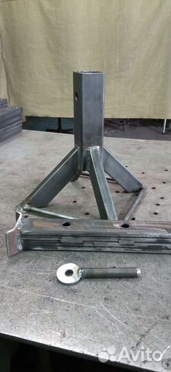 Стойка страховочная, подставка под авто