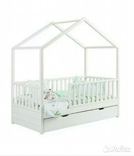 Односпальная кровать-домик